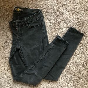 Black lucky brand skinny jeans